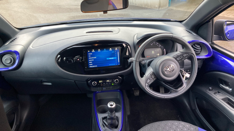 Toyota Aygo X 1.0 VVT-i Edge 5dr Petrol Hatchback